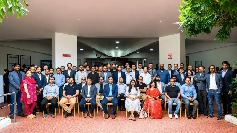 Large Tradeshala students and alumni gathering